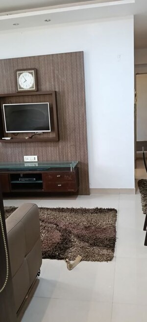 Furnished Amenities in 1 BHK Apartment at Worli – for Rent