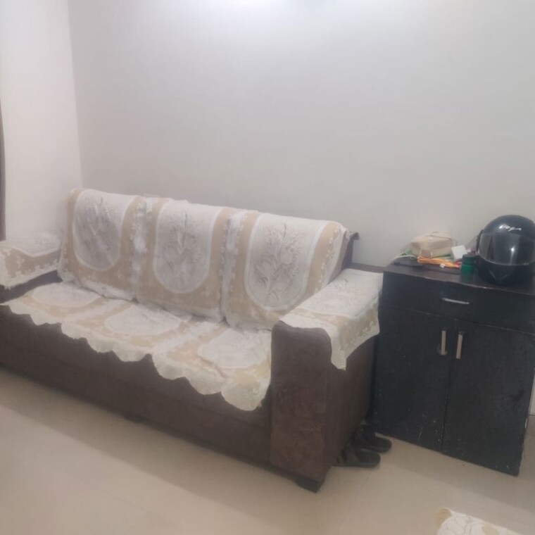 Living Room, kutwal colony 2 Bedroom 920 Sq.Ft. Apartment In Kutwal Colony Pune 10409904