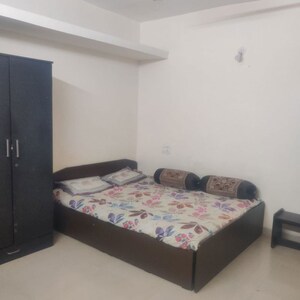 Bedroom in 2 BHK Apartment at Kutwal Colony – for Rent