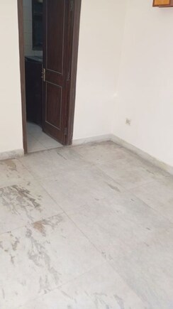 3 BHK + Servant Room,Basement Apartment For Rent in Sector 38