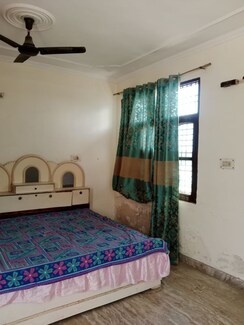 2 BHK Builder Floor For Rent in Model Town
