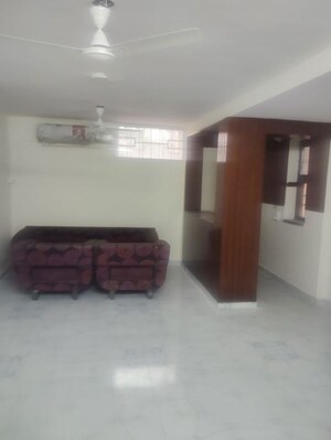 Room in 2 BHK Builder Floor at Gulmohar Park – for Rent