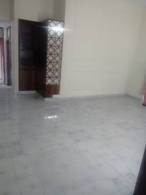Room in 2 BHK Builder Floor at Gulmohar Park – for Rent