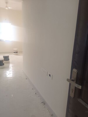 Room in 2 BHK Apartment at Manikonda – for Rent