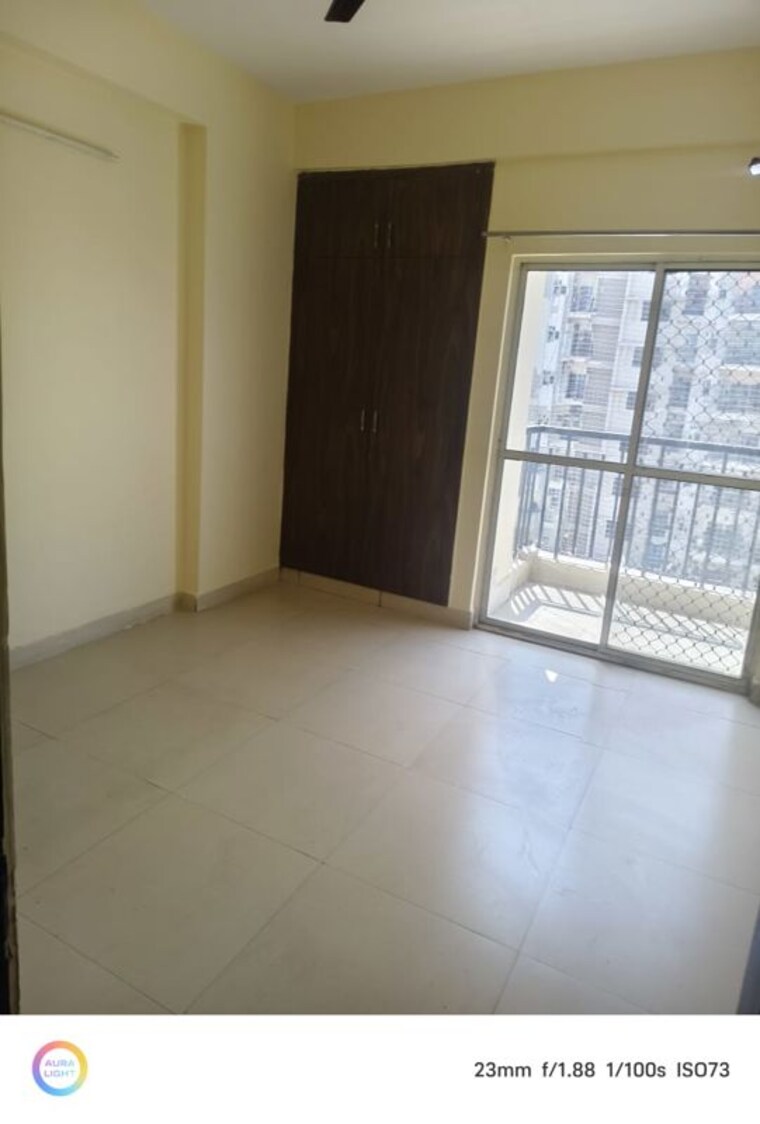 Room, aims-golf-avenue-ii 2 Bedroom 930 Sq.Ft. Apartment In Sector 75 Noida 10410043
