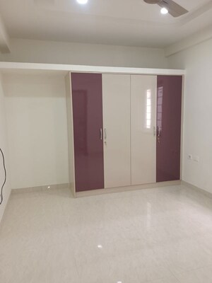 Room in 3 BHK Apartment at Manikonda – for Rent