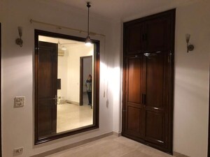 Room in 4 BHK Builder Floor at Vasant Vihar – for Rent