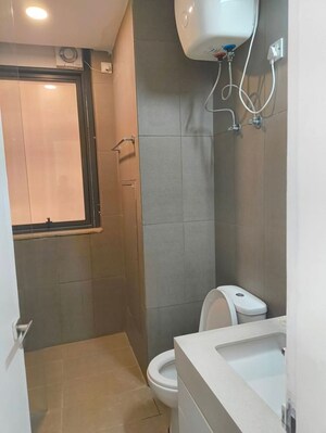 Bathroom in 4 BHK Apartment at Ireo Skyon, Sector 60 – for Rent