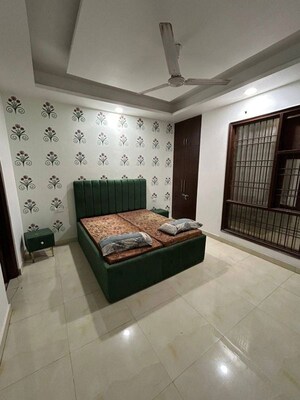 1 BHK Builder Floor For Rent in Chattarpur