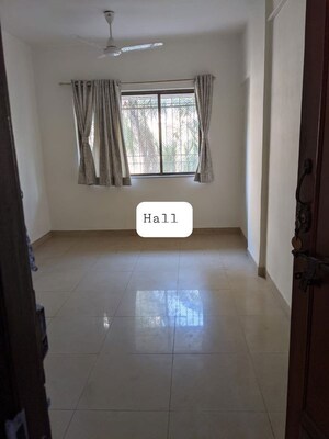 Room in 1 BHK Apartment at Dosti Estates, Wadala East – for Rent