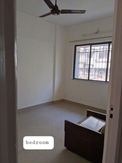 1 BHK + Pooja Room Apartment For Rent in Dosti Estates