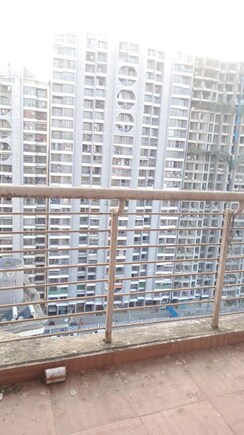 1 BHK Apartment For Rent in Tharwani Vedant Millenia