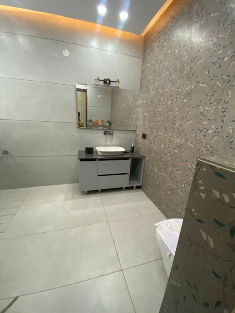 Bathroom, high ground 3 Bedroom 120 Sq.Yd. Villa In High Ground Zirakpur 10410180