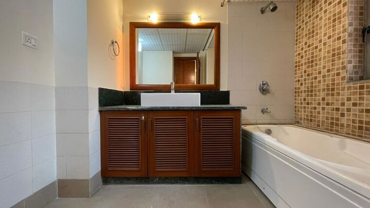 Kitchen, parsvnath-exotica 5 Bedroom 4800 Sq.Ft. Apartment In Sector 53 Gurgaon 10410187