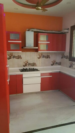 Kitchen in 1 BHK Builder Floor at Sector 46 – for Rent