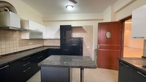 Kitchen in 5 BHK Apartment at Parsvnath Exotica, Sector 53 – for Rent