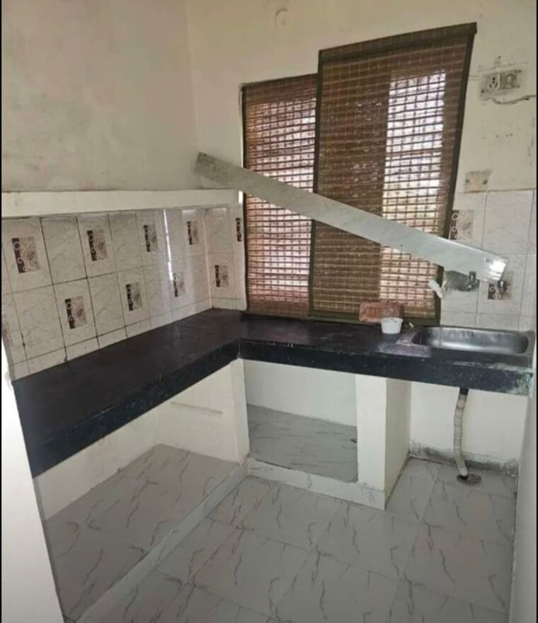 Kitchen, pitampura 3 Bedroom 2000 Sq.Ft. Builder Floor In Pitampura Delhi 10410216