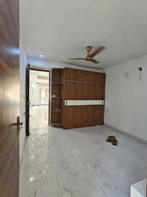 Room in 3 BHK Apartment at Lotus Elise, Sector 99 – for Sale