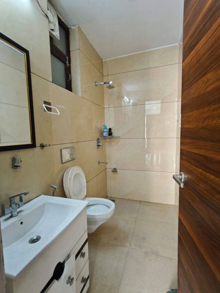 Attached Bathroom, lotus-elise 3 Bedroom 1850 Sq.Ft. Apartment In Sector 99 Gurgaon 10410219