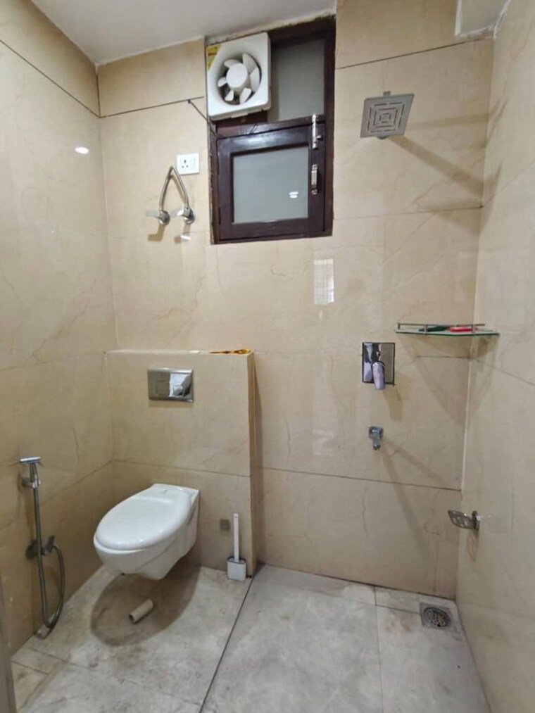 Bathroom, lotus-elise 3 Bedroom 1850 Sq.Ft. Apartment In Sector 99 Gurgaon 10410219