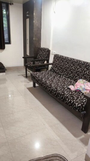 Bedroom in 1 BHK Apartment at Erandwane – for Rent