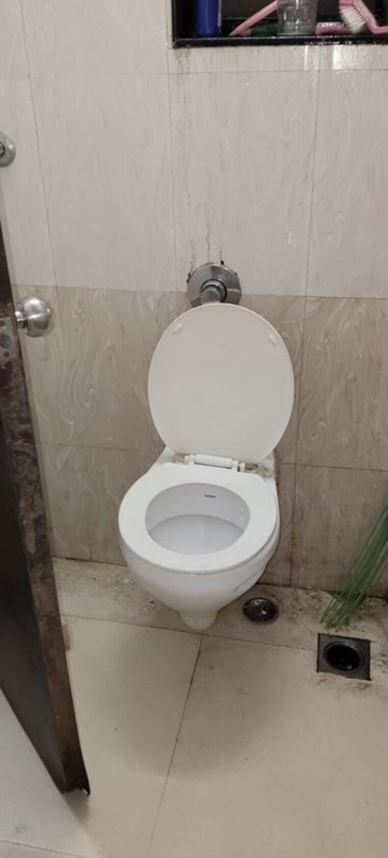 Bathroom, erandwane 1 Bedroom 550 Sq.Ft. Apartment In Erandwane Pune 10410212