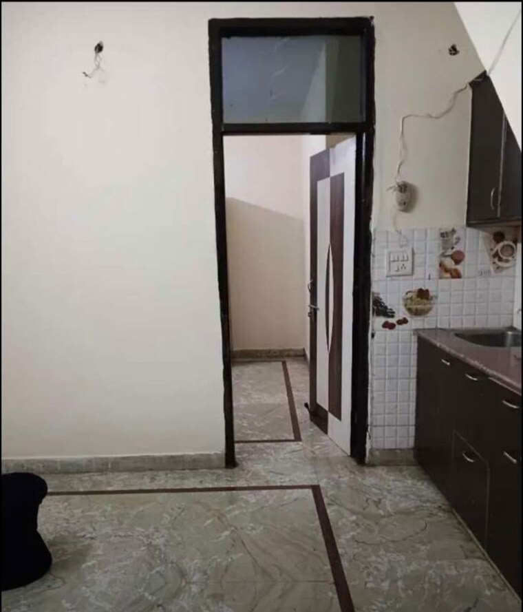 Kitchen, rohini sector 6 2 Bedroom 700 Sq.Ft. Builder Floor In Rohini Sector 6 Delhi 10410229