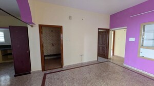 Room in 2 BHK Independent House at High Grounds – for Rent
