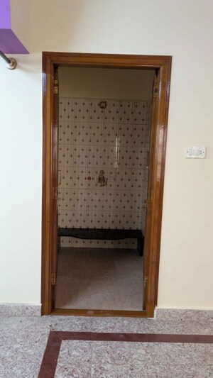  2 BHK Independent House at High Grounds – for Rent