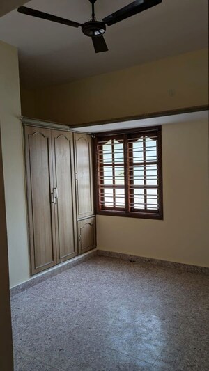 2 BHK Independent House For Rent in High Grounds