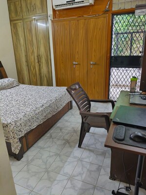 Bedroom in 3 BHK Builder Floor at Ansal Florence Residency, Sector 57 – for Sale