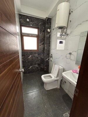 Bathroom in 3 BHK Builder Floor at Sector 46 – for Rent