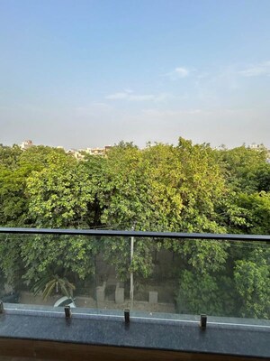 Plot Area in 3 BHK Builder Floor at Sector 46 – for Rent