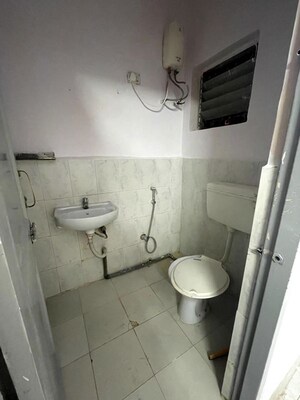 Bathroom in 2 BHK Apartment at Dindoshi Mahad Complex, Goregaon East – for Rent