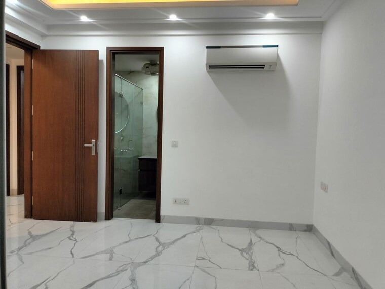 Room, saket 4 Bedroom 2350 Sq.Ft. Apartment In Saket Delhi 10410255