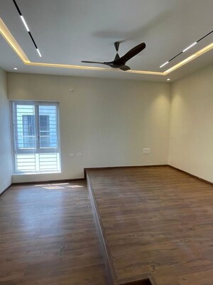 Room in 4 BHK Villa at CMG Halcyon Homes, Osman Nagar – for Rent