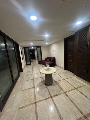 Parking in 5 BHK Apartment at Ambience Caitriona, Sector 24 – for Rent