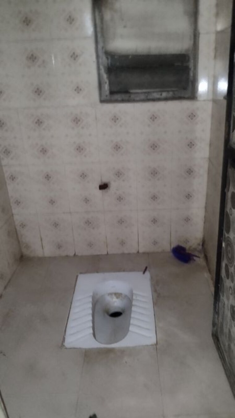 Bathroom, om-shiv-samarth-chs-dombivli-west 1 RK 370 Sq.Ft. Apartment In Dombivli West Thane 10410303