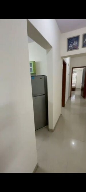 Room in 3 BHK Apartment at Accord Bindra One, Andheri East – for Rent
