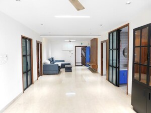 Room in 3 BHK Apartment at Aditya Empress Heights, Shaikpet – for Rent