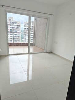 3 BHK + Servant Room Apartment For Rent in Kolte Patil 24K Stargaze