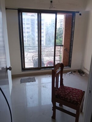 Kitchen in 1.5 BHK Apartment at Vastu Shanti, Andheri East – for Rent
