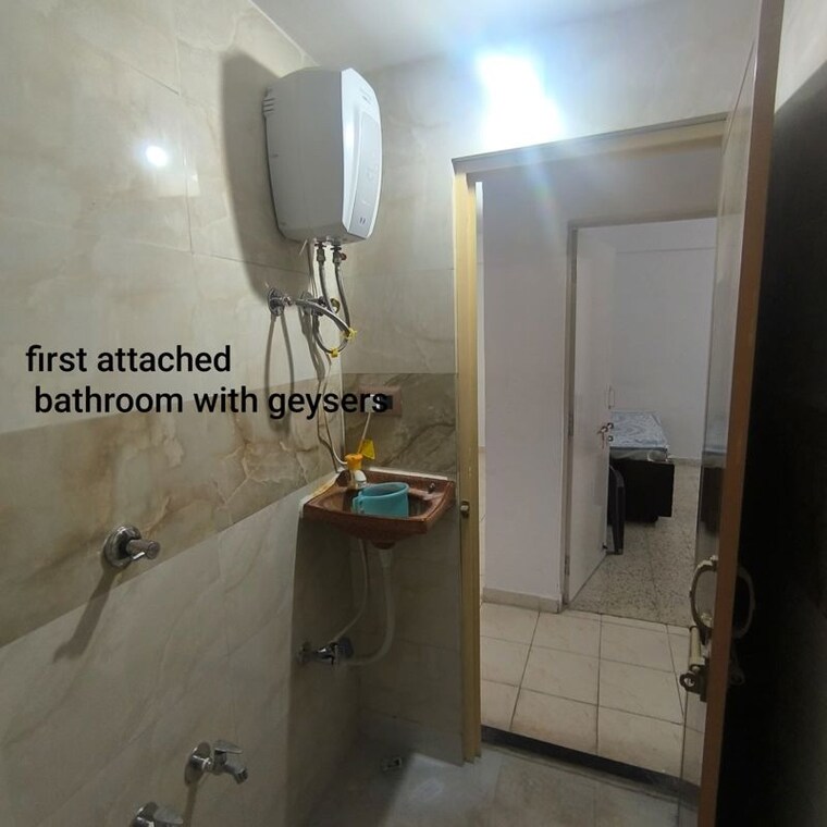 Bathroom, satellite 2 Bedroom 350 Sq.Ft. Apartment In Satellite Ahmedabad 10410352