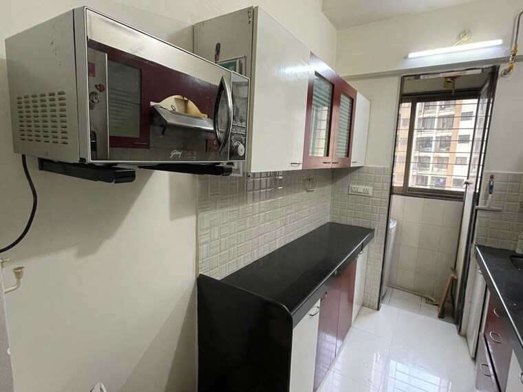 Kitchen, haware-dahlia 1 Bedroom 375 Sq.Ft. Apartment In Kasarvadavali Thane 10410354