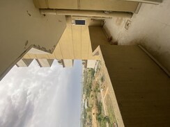 2 BHK Apartment For Rent in Pyramid Square 67A