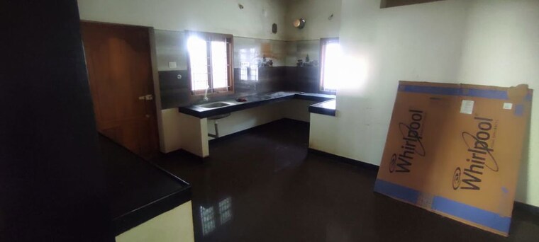 Kitchen, sector 40 3 Bedroom 375 Sq.Yd. Builder Floor In Sector 40 Noida 10410411