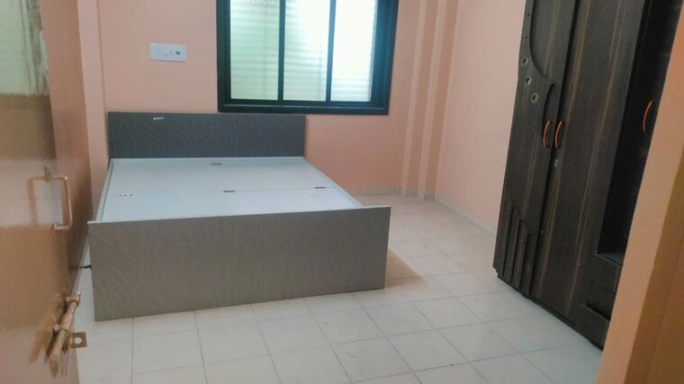 Bedroom, satellite 2 Bedroom 250 Sq.Ft. Apartment In Satellite Ahmedabad 10410412