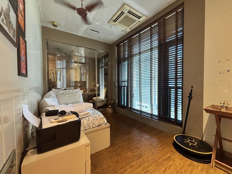 Team Area, prabhadevi-chs 4 Bedroom 2300 Sq.Ft. Apartment In Prabhadevi Mumbai 10410432