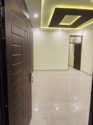2 BHK Builder Floor For Rent in Ashiyana