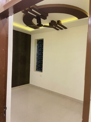 Room in 2 BHK Builder Floor at Ashiyana – for Rent